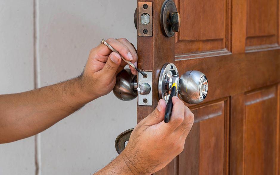 changer serrure porte blindée Saint-Mandé